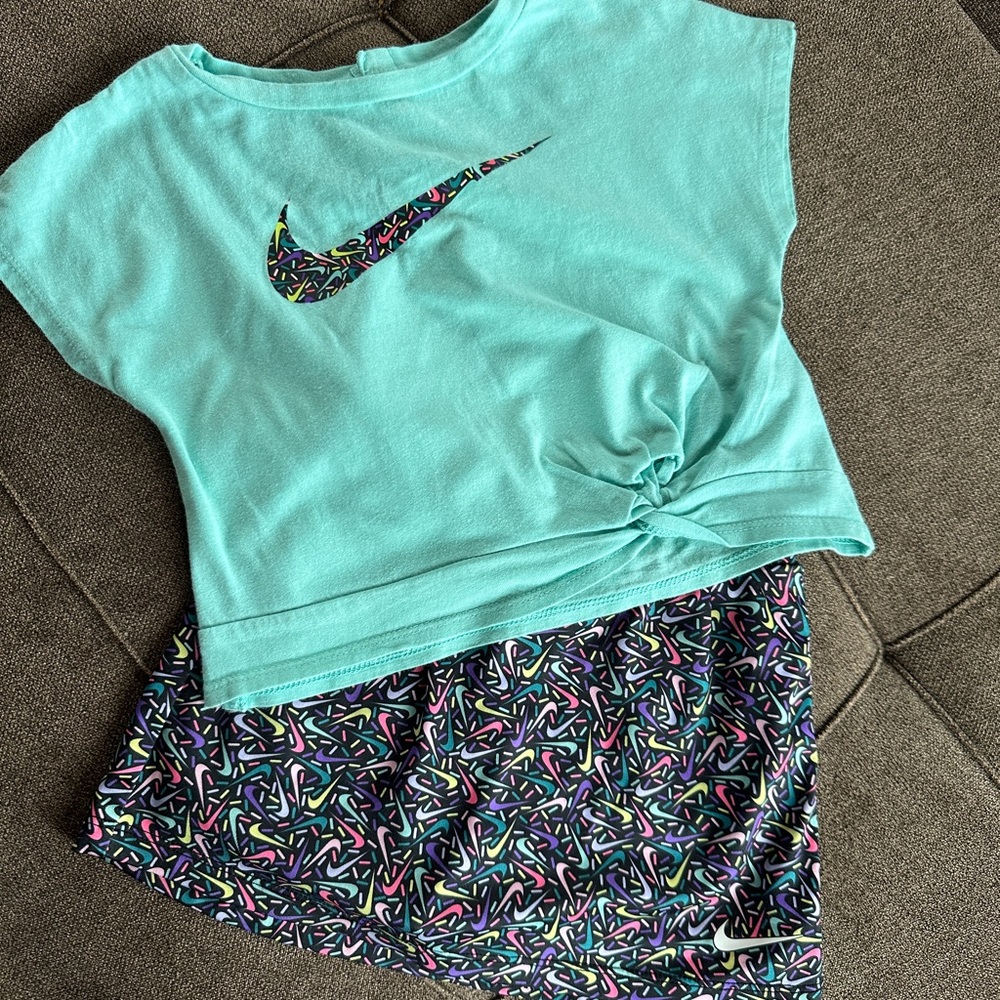 Teal Nike Logo Top and Patterned Skirt Set Size 24M